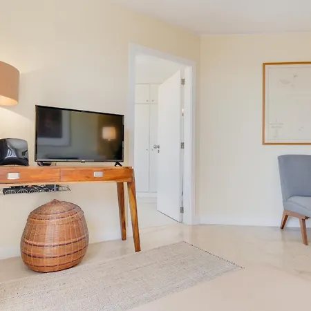 Marina Bay * Funchal